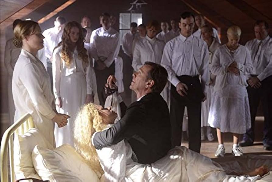 オーファン・ブラック 暴走遺伝子2 DVD-BOX Amazon.co.jp: オーファン・ブラック 暴走遺伝子2 DVD-BOX